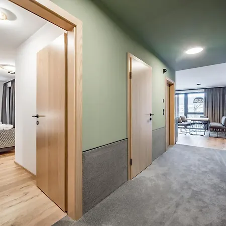 شقة فندقية Summit Seefeld 4*