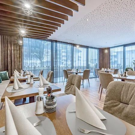 Апарт-отель Summit Seefeld 4*